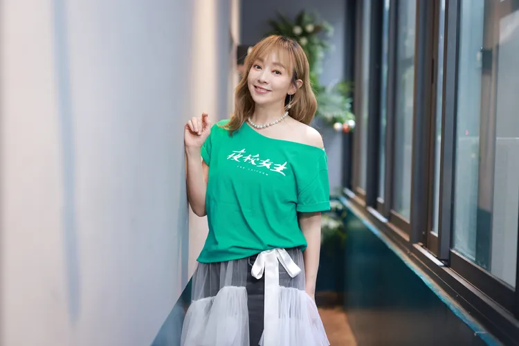 季芹的夢想是環遊世界。興揚電影提供