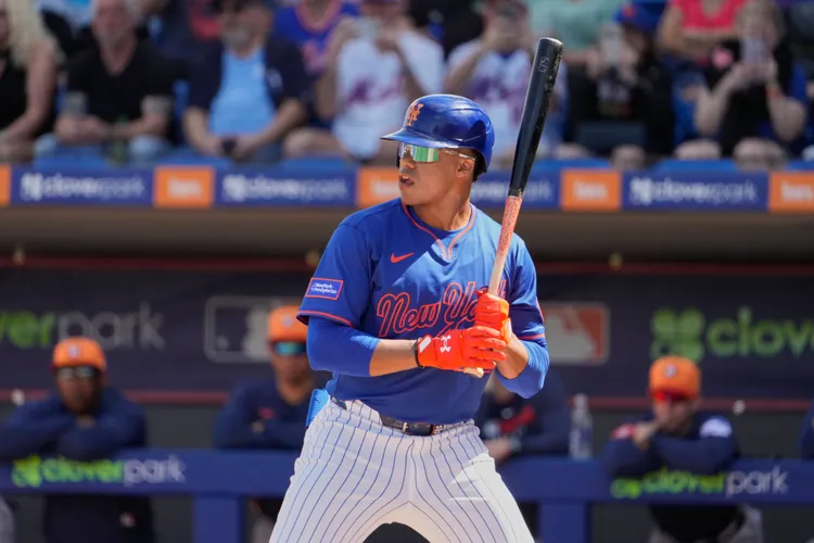 索拖轉戰大都會。美聯社