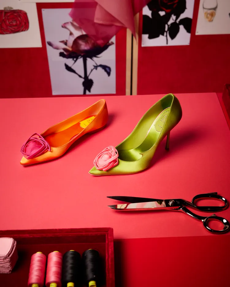 玫瑰元素完美詮釋女性細膩又大膽，浪漫又堅強的特質。品題提供