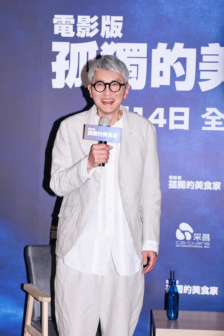 松重豐想吃豆花、香蒜麵包，去逛夜市。攝影中心攝