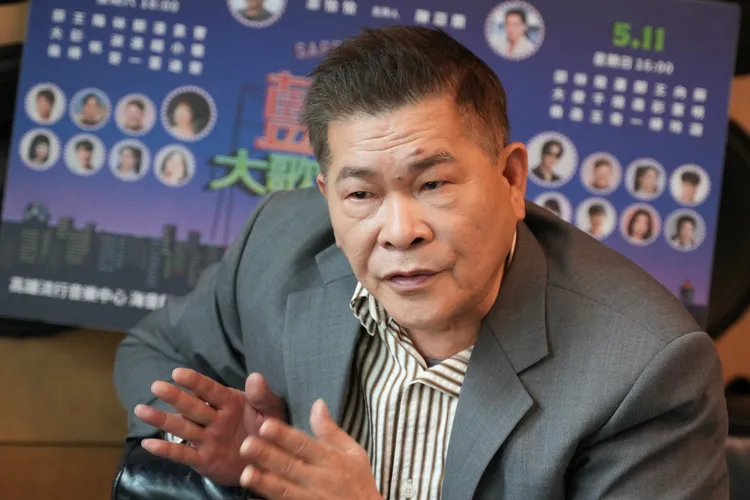 彭恰恰引用弘一法師的語錄自勉，「世上最好的放生，就是放過自己，不要和現實過不去，因為你還要活下去」。彭欣偉攝