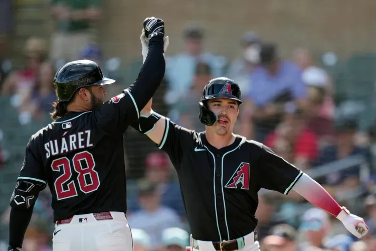 卡洛爾是大聯盟球星。  美聯社