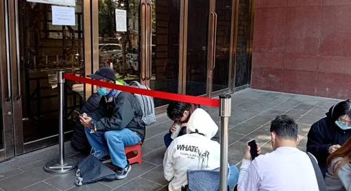 北院下午首度提讯柯文哲 小草一早排队等旁听