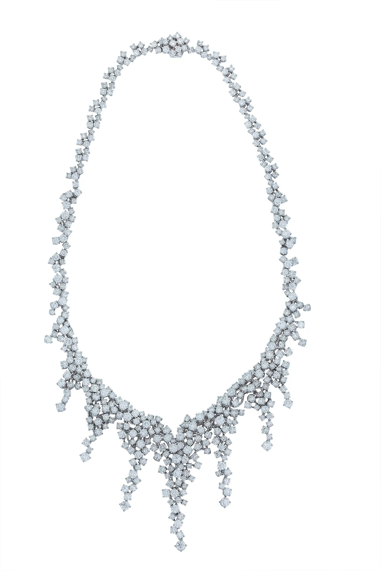 DAMIANI大師傑作Mimosa含羞草18K白金全鑽高級珠寶項鍊,圓形明亮式切割鑽石總重29.5克拉,632萬元.品牌提供