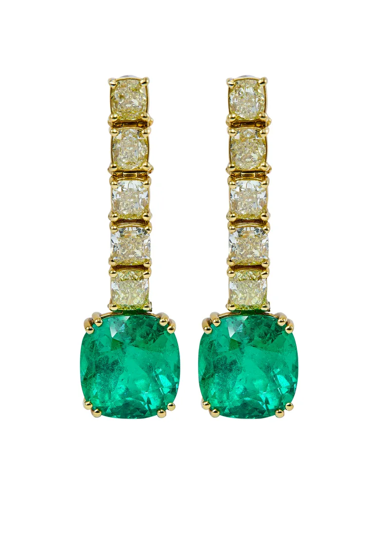 DAMIANI Absolute  Special Classic絕對經典珍藏系列18K黃金祖母綠與黃鑽耳環，1294萬元。品牌提供