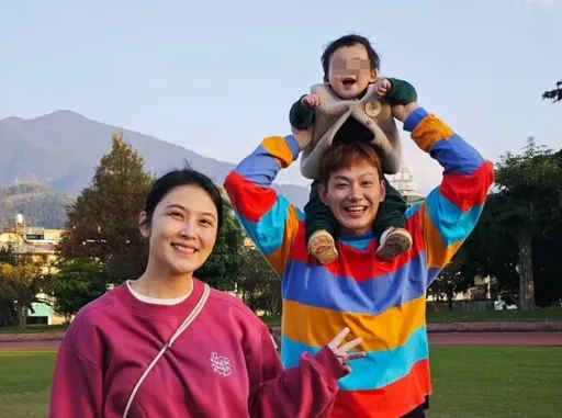 威廉宣布老婆懷二胎喜訊!6個月大女兒在肚中比「國際不雅手勢」