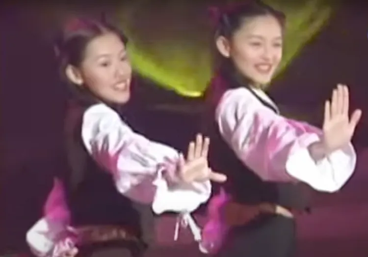 大S與小S組成ASOS出道，演唱的《十分鐘的戀愛》膾炙人口。翻攝自網路