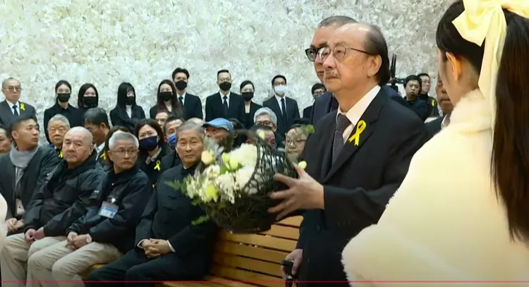 柯建銘擔任治喪委員會主委。翻攝畫面