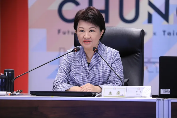 盧秀燕今宣布3月8日開始，台中市國民暨兒童運動中心健身房及游泳池女性月票使用天數延長至40天。市府提供