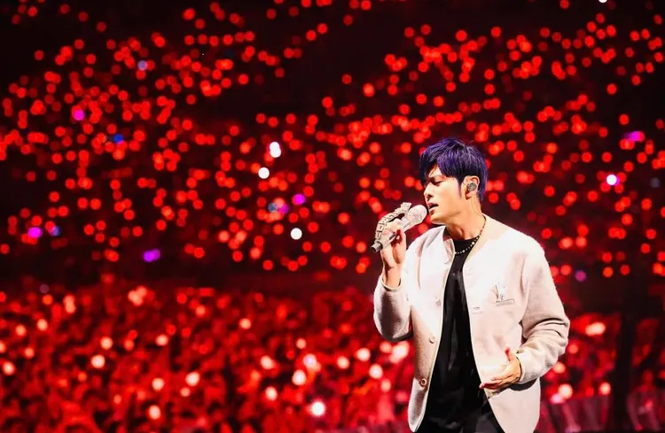 周杰倫跟蕭敬騰感情親如兄弟，蕭敬騰也敢大開周杰倫玩笑。翻攝周杰倫IG