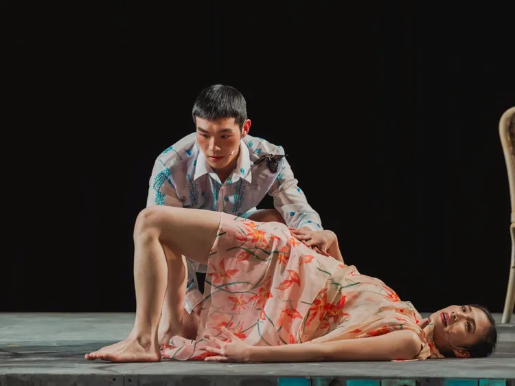 牧森戲裡對少女有不少慾望。曉劇場提供／攝影林政億