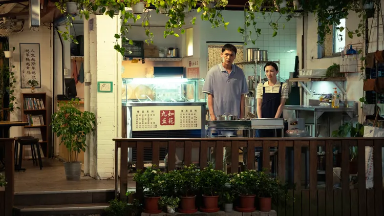 黃鐙輝和李杏飾演夫妻。大愛提供