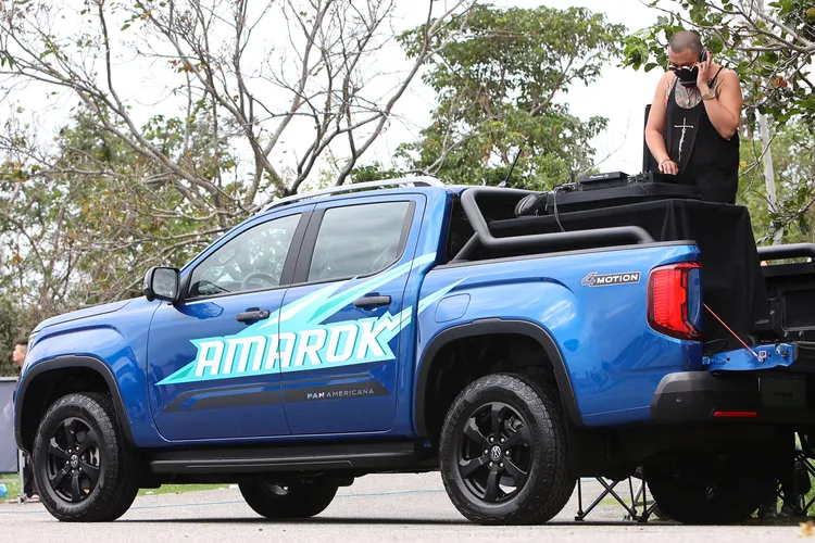 全新Amarok化身為DJ應援車，在賽事期間釋放強勁音浪，也提供必須的補給品。業者提供