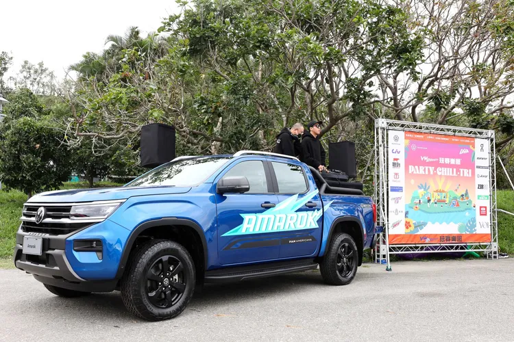 全新Amarok 移動DJ車亮相，為選手及觀眾帶來震撼音樂體驗。業者提供