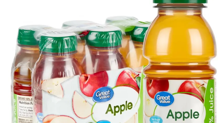 喝果汁也不能代替喝水。翻攝Walmart
