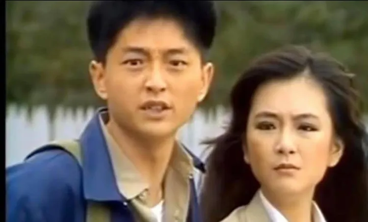 李國超（左）和趙永馨在《幾度夕陽紅》演姊弟。李國超授權翻攝臉書