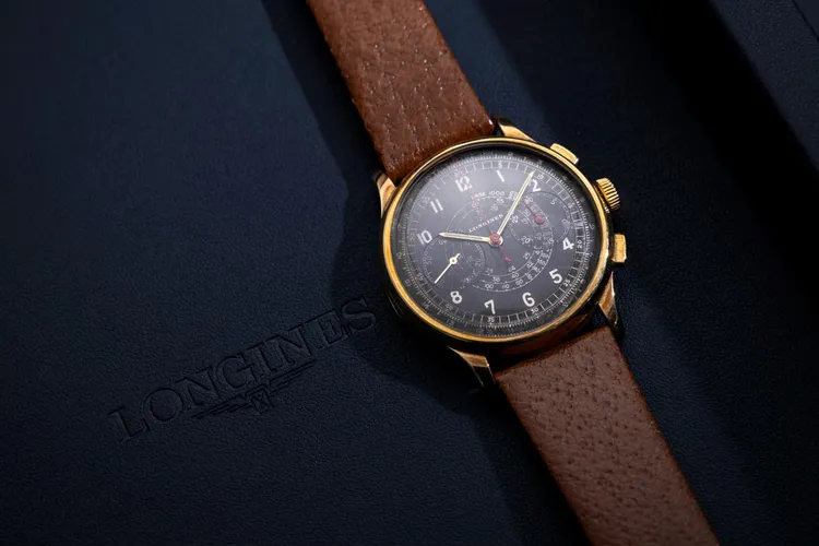 1937年飛返計時腕錶。品牌提供