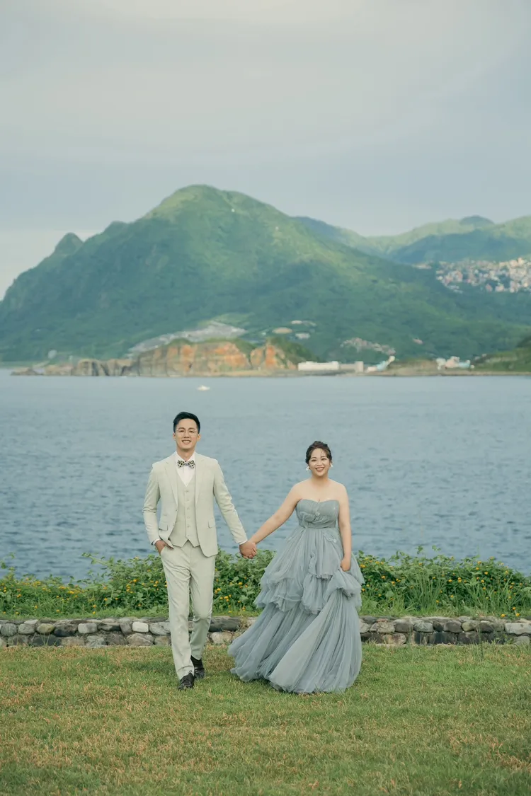 國立海洋科技博物館澄清，在潮境復育公園拍婚紗照，無需收場地費。翻攝海科館臉書粉專