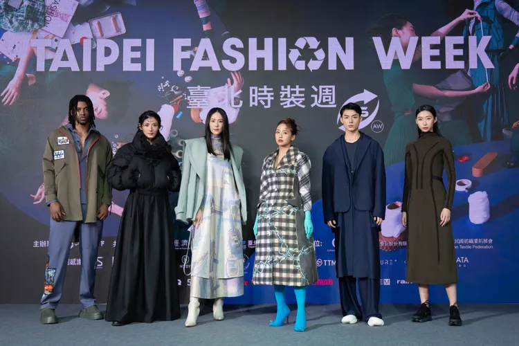 開幕秀有WEAVISM織本主義（左起）、GIOIA PAN、UUIN、Claudia Wang、DYCTEAM、oqLiq等品牌。台北時裝周提供