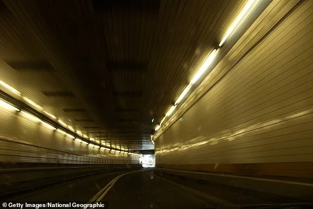 中情局曾在紐約市的隧道釋放生物武器。翻攝Ｘ