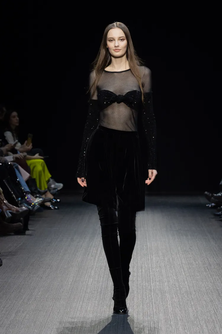 Emporio Armani 2025秋冬大秀。品牌提供