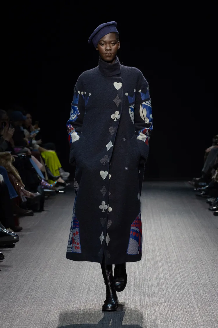 Emporio Armani 2025秋冬大秀。品牌提供