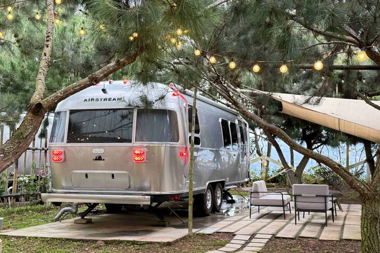 INFINITI精心規劃Airstream特色露營車體驗，讓車主沉浸於獨特且豪華的露營氛圍。業者提供
