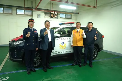 新湖獅子會捐贈百萬警車 楊文科致謝期勉治安更上一層樓