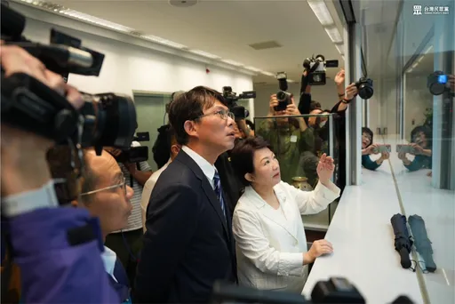 「藍白合2.0」起手式?黃國昌赴台中見盧秀燕 兩人口徑一致