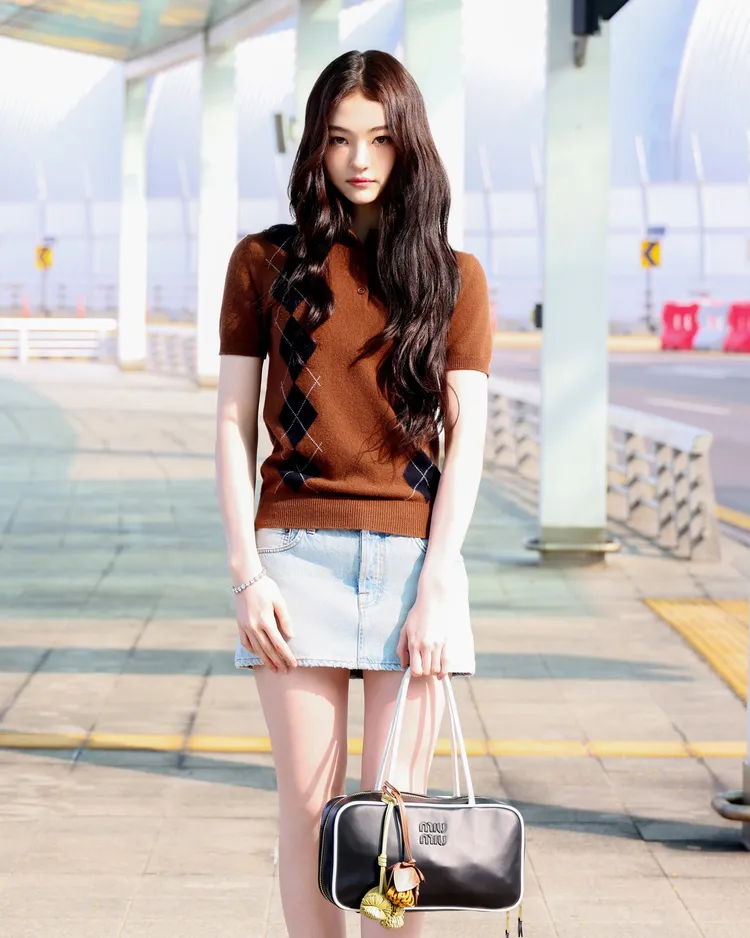 新生代女團MEOVV成員Ella。品牌提供