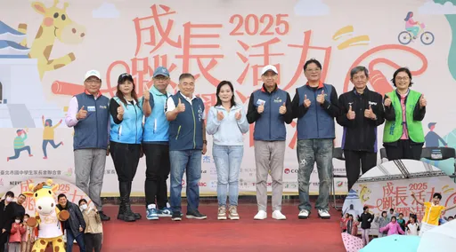 大雨熱情不減！2025「活力滿滿 成長跳躍」繩索飛舞震撼中正紀念堂