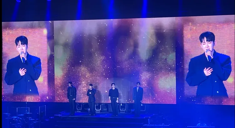 2AM的歌聲讓粉絲聽得如癡如醉。讀者提供