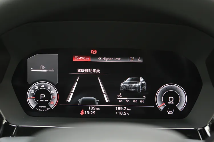 12.3吋虛擬座艙plus提供三種顯示模式，還可顯示全地圖導航，提升行車便利性。林浩昇攝