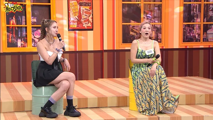 若熙娘娘（左）和圓圓聊起前任交往經驗仍心有餘悸。TVBS提供