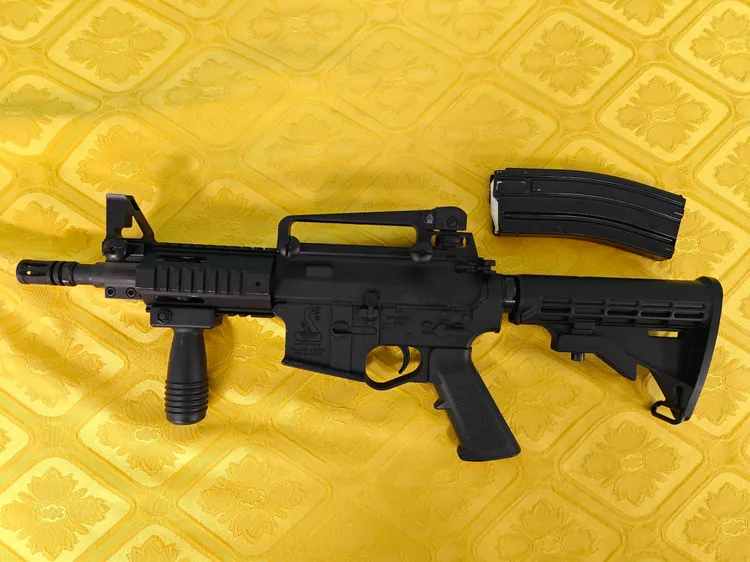 警方起出作案槍枝。平鎮警分局提供