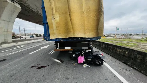 台南男騎車北返途經苗栗 不明原因猛撞大貨車尾送醫亡