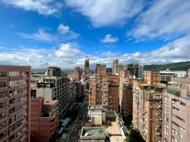 永慶房產集團統計，台北市總價1500萬元以下住宅交易中，中山區以高達 543 件的交易量穩居全市第一。永慶房產集團提供