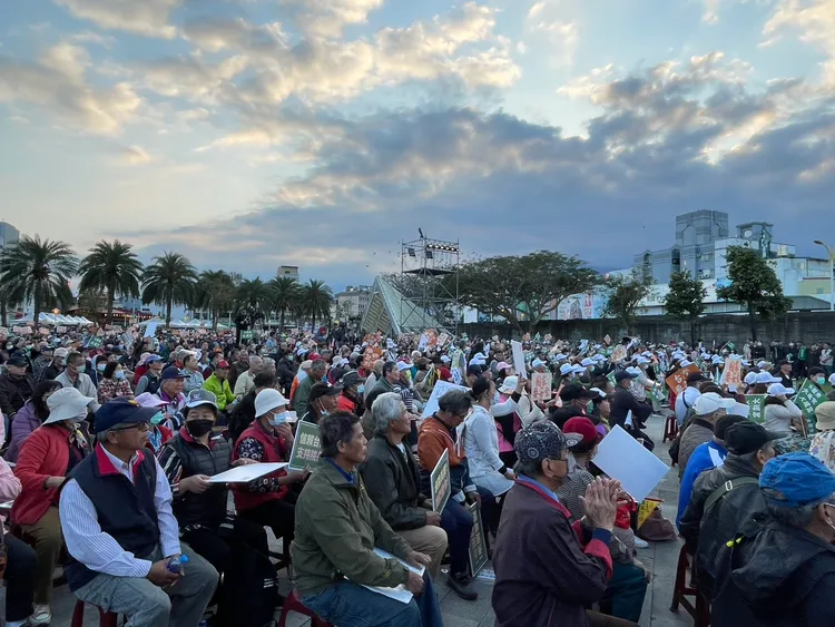 現場湧入4000人場面熱烈。民眾提供