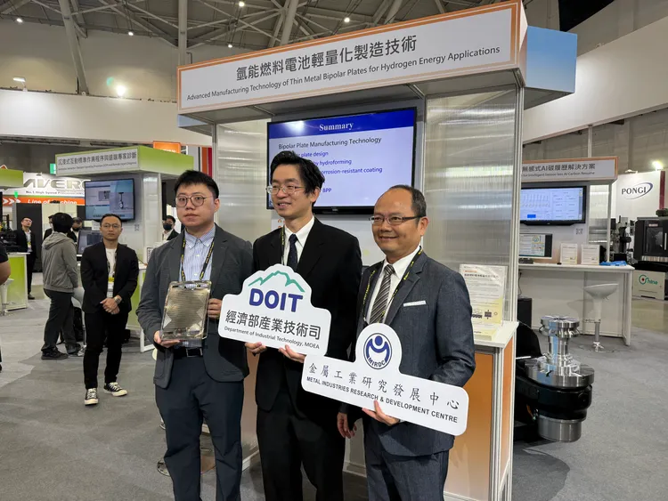 氫能燃料電池輕量化製造技術。呂承哲攝