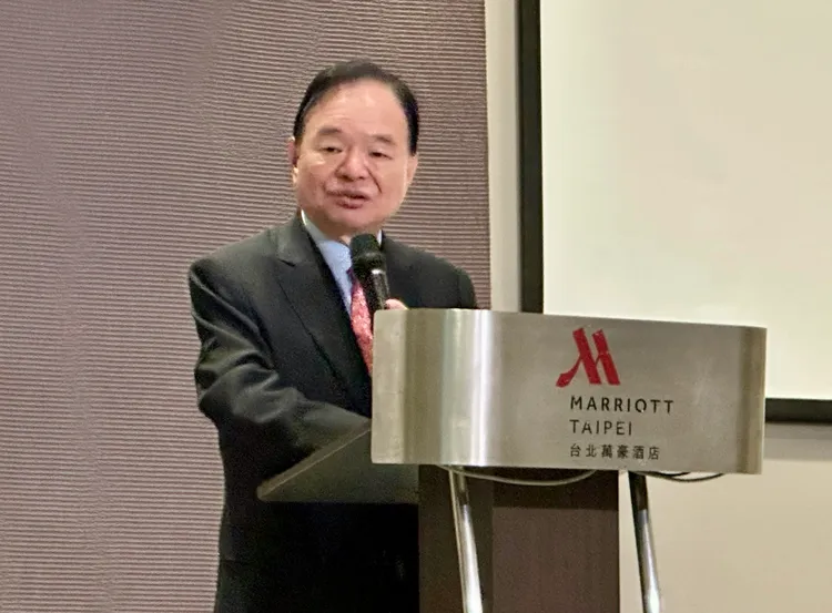 全聯董座林敏雄今（28日）公布大消息，全台20家「大潤發」量販店將改名為「大全聯」。莊偉祺攝