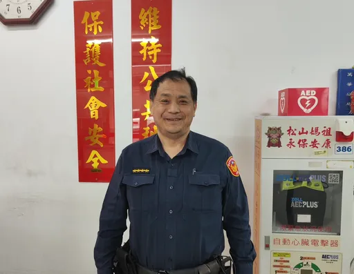 北市失智婦忘了回家的路　萬華警細心詢問替她找到家人