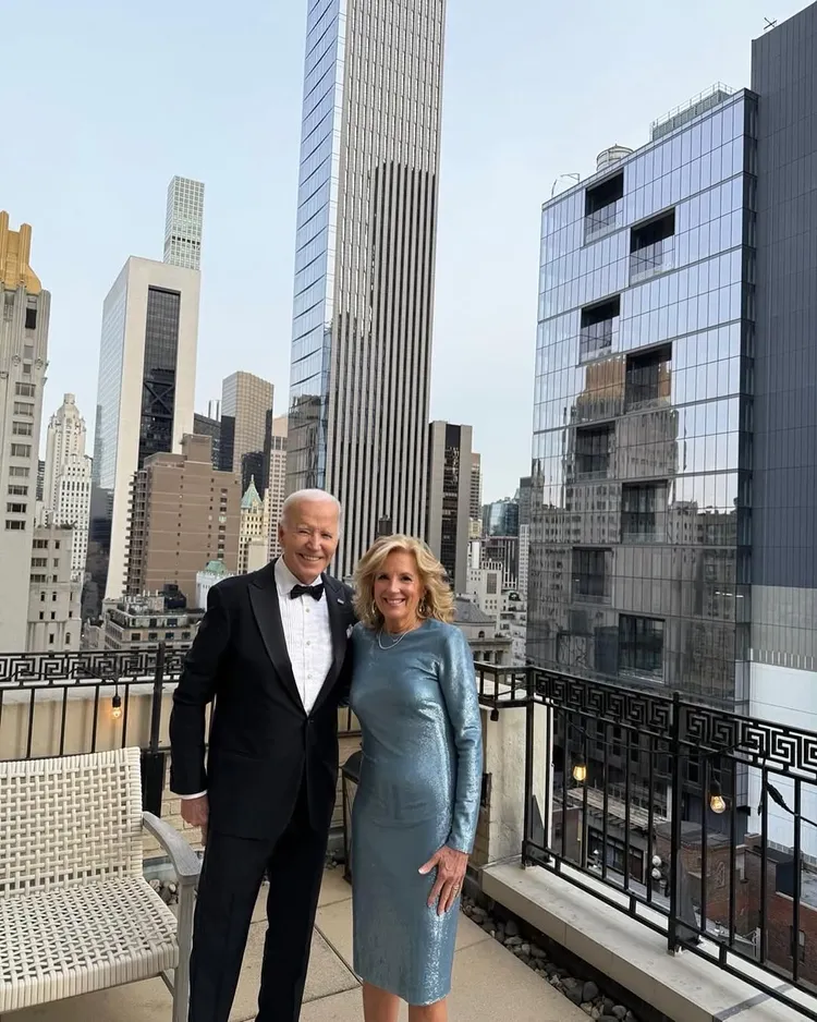 拜登夫婦看起來氣色不錯。翻攝IG