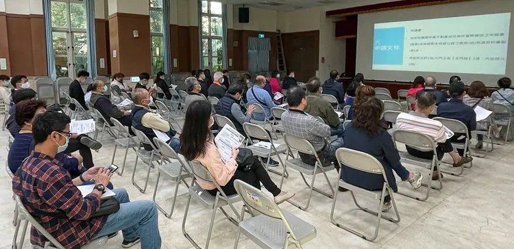 符合資格的納管工廠積極參與，共同建構更安全的工業環境。經發局提供