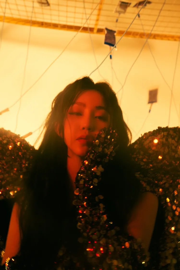 KIAH除了音樂創作，還是一位全方位的獨立藝術家。圖／綺亞音樂提供