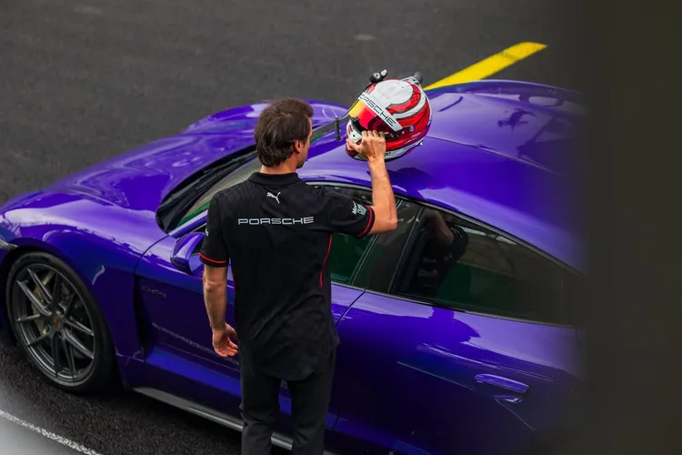 隨著Porsche Taycan Turbo GT持續在世界各地賽道挑戰極限，Porsche再次證明即使是純電動力，也能締造出色的賽道表現。原廠照片