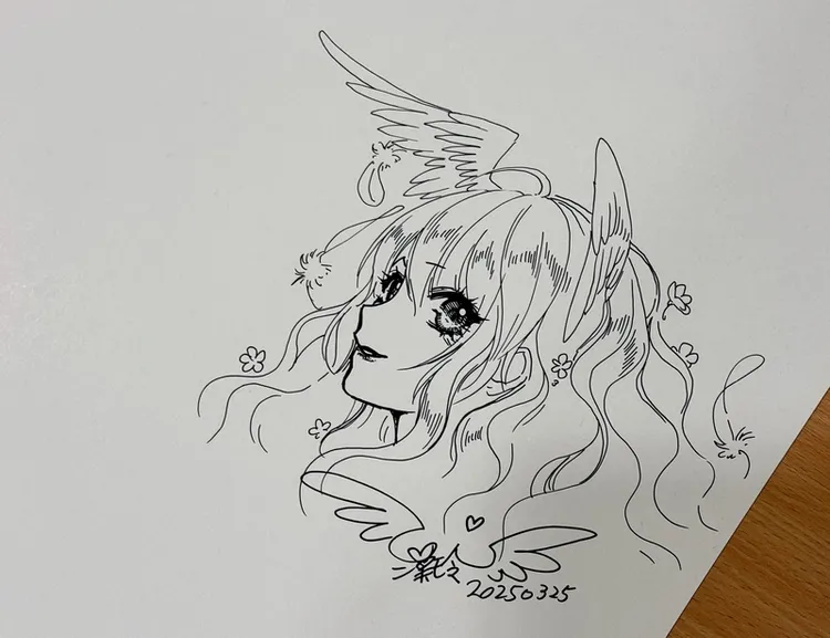 認為手繪最有創作實感的陳漢玲畫風細膩華麗，題材橫跨校園戀愛與奇幻冒險，代表作包括「極道甜心」、「潘朵拉的禁忌之吻」。 中央社