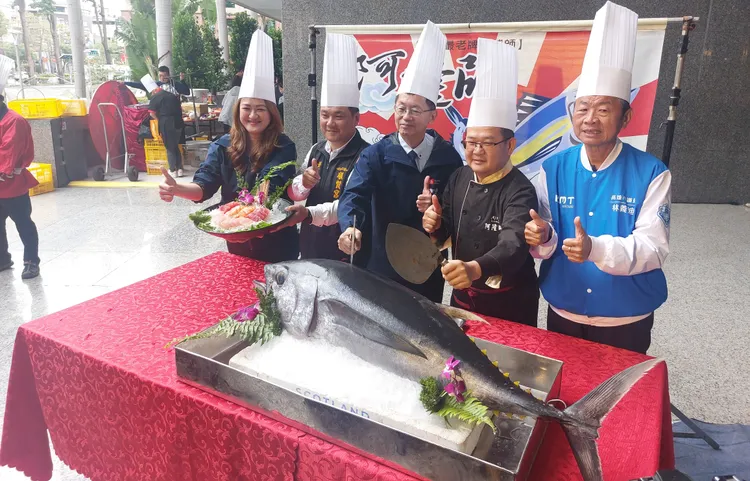 「宋江大宴」3月29、30日、4月3、4、5日共5天開桌。凃建豐攝