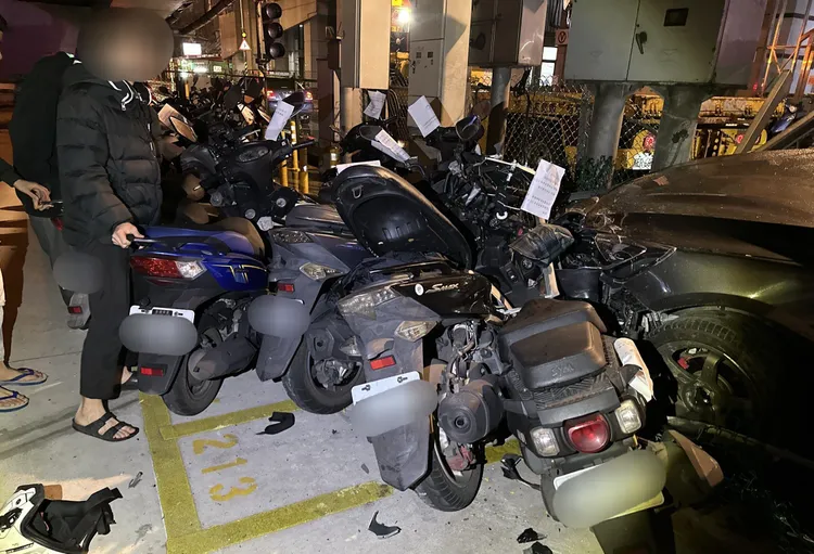 17部機車遭殃。警方提供