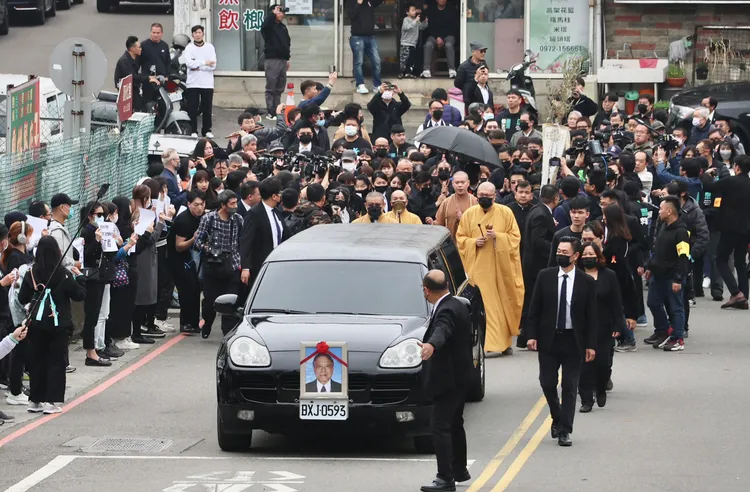 小草們送行。莊宗達攝