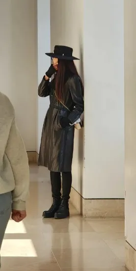 另位網友也在羅浮宮拍到林志玲。翻攝奶酪巴斯克小紅書